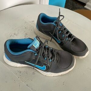Nike training size 8